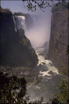  Victoria Falls